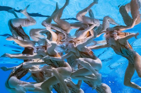 Что такое синхронное плавание