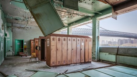 Заброшенное место