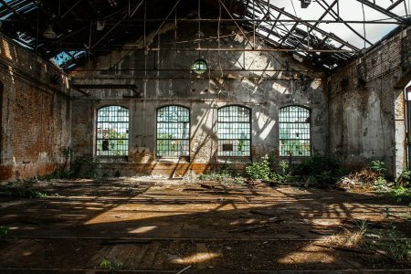 Заброшенная промзона