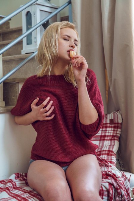 Вязаные свитера