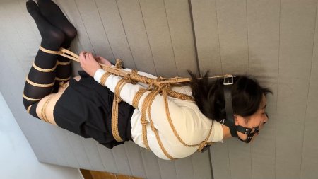 Связанные азиатки бондаж