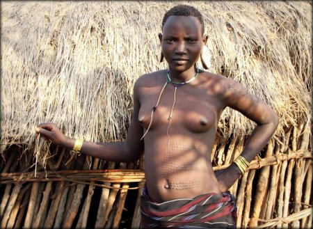 Африканские племена девушки