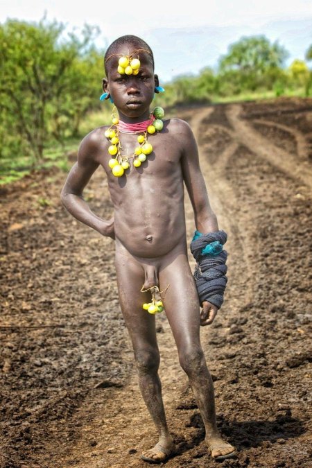 Африканские племена мальчики