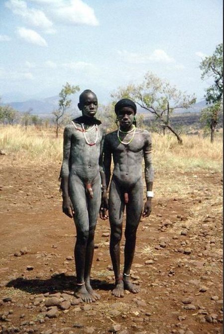 Африканские племена мальчики нагие