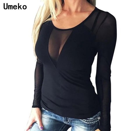 Кофта с вырезом