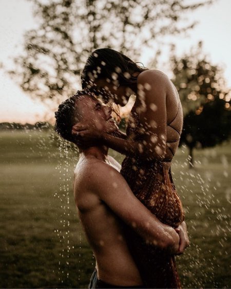 Фотосессия пары в стиле ню