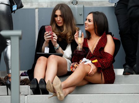 Английская девушка