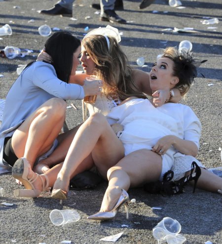 Пьяные англичанки