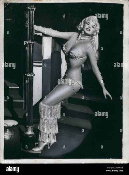 Мэнсфилд джейн nude