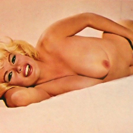 Джейн мэнсфилд сиськи