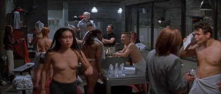 Рене гриффин разборки в маленьком токио