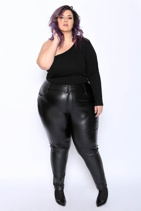 Кожаные брюки для полных женщин