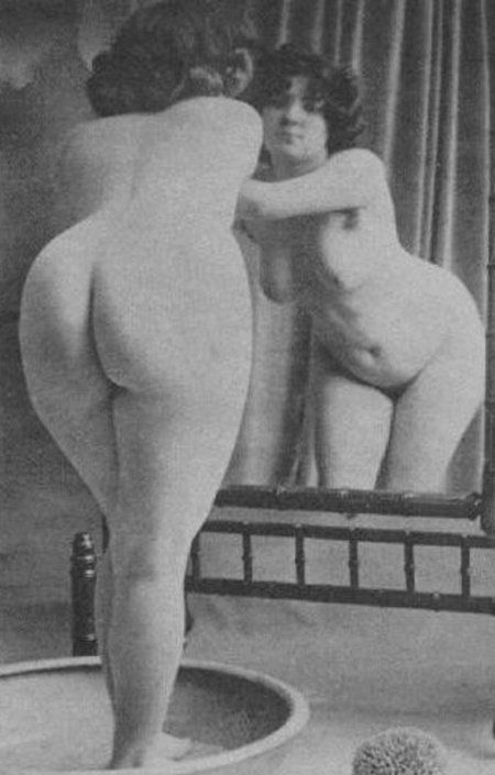 Винтажные голые женщины