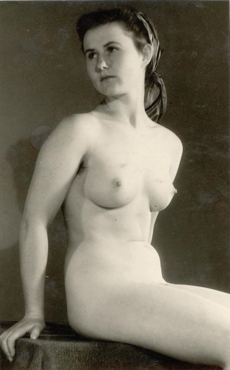 Голые женщины прошлого