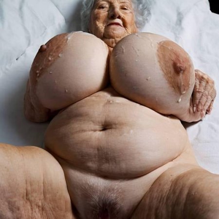 Огромные старые сиськи
