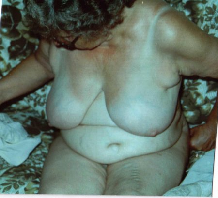 Старые голые женщины ретро