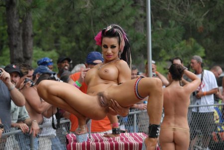 Эротический фестиваль