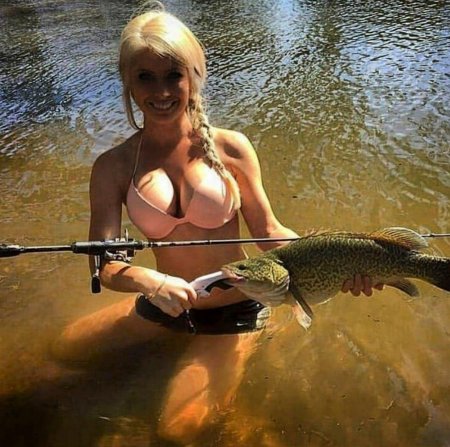 Сиськи на рыбалке