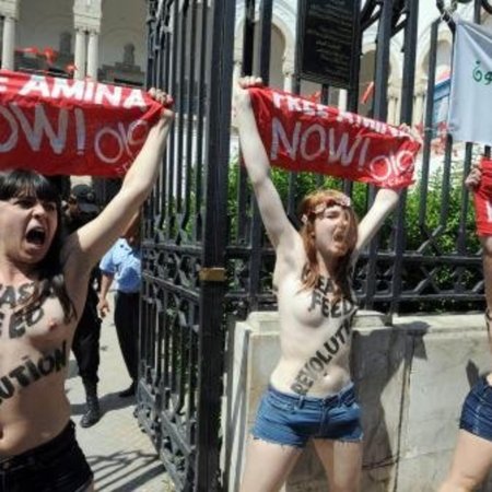 Голые женщины в иране протесты