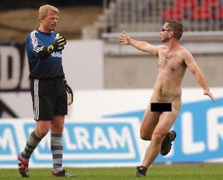 Голые известные футболисты