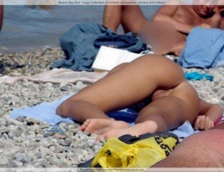 Подглядывание за голыми женщинами на пляжах