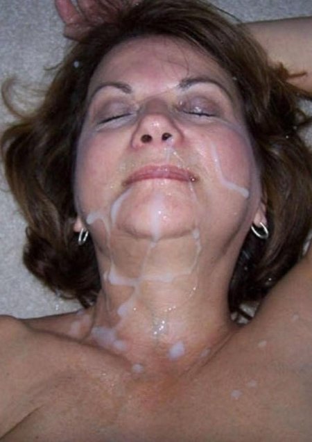 Кончил на лицо зрелой