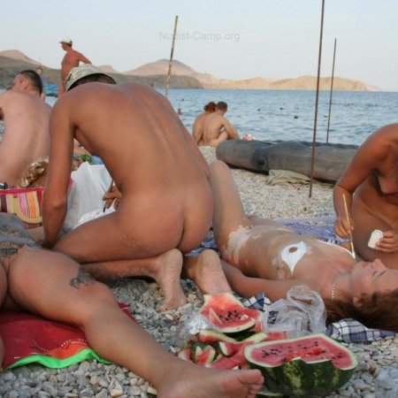 Пляж в крыму