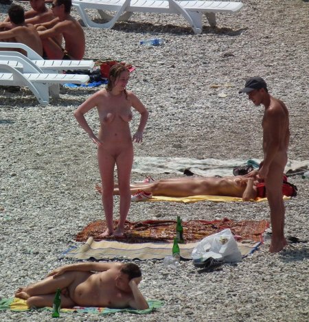 Нудистский курорт