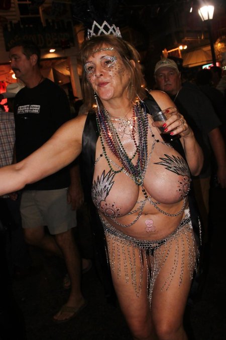 Голые зрелые на фэнтези фест