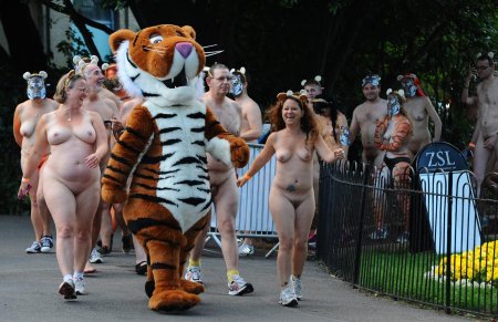 Фестиваль голых женщин