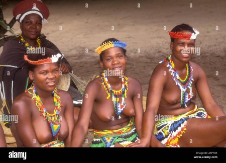 Африканские женщины племени зулу