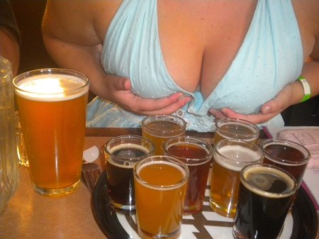 Эротические приколы с пивом